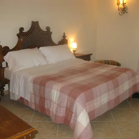 Lucia Bed & Breakfast 3*
