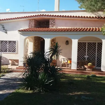 Lucia Couette-café 3*