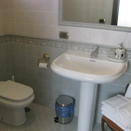 Bed & Breakfast Lucia 3*